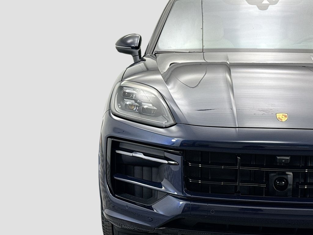 Thumbnail: 2026 Porsche Cayenne - 12