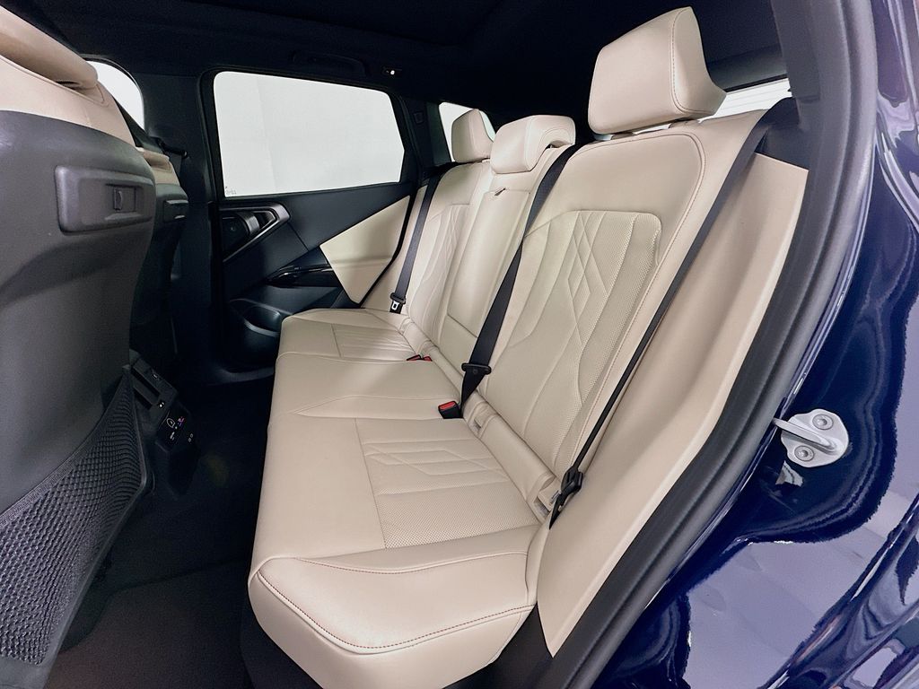 Thumbnail: 2026 BMW X3 - 17