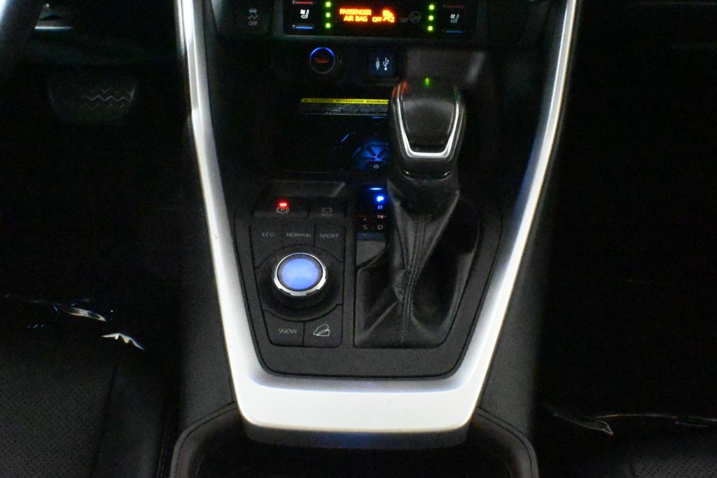 Thumbnail: 2019 Toyota RAV4 - 27