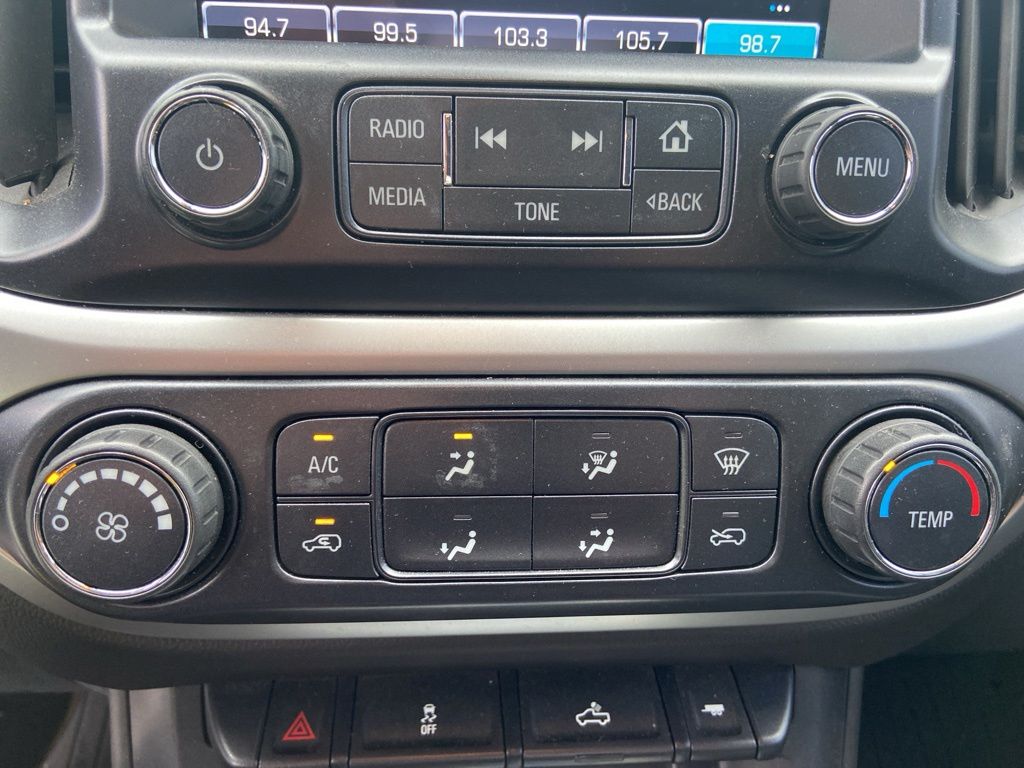 Thumbnail: 2016 Chevrolet Colorado - 21