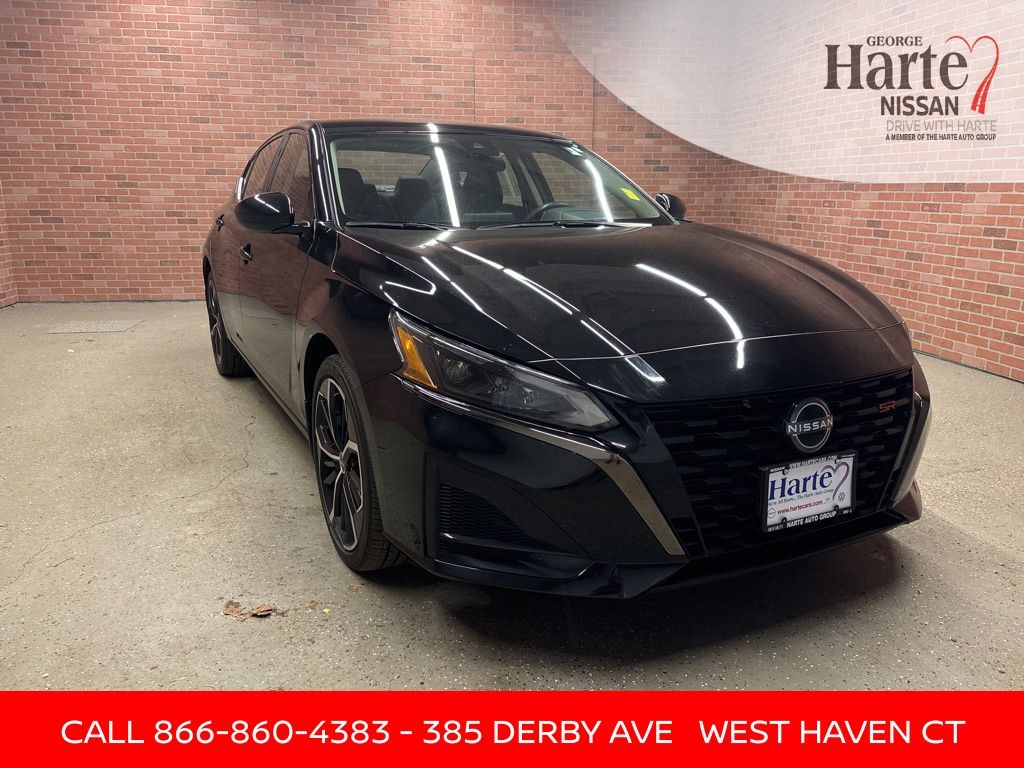 2023 Nissan Altima 2.5 SR