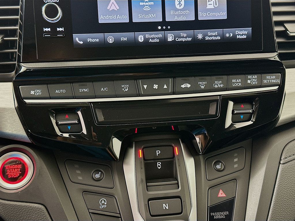 Thumbnail: 2026 Honda Odyssey - 13