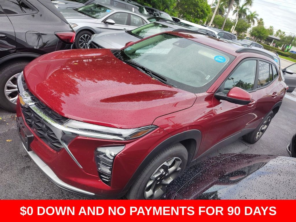 Red (Crimson Metallic) 2025 Chevrolet Trax LT FWD SUV / Crossover Front-Wheel Drive 6-Speed Automatic