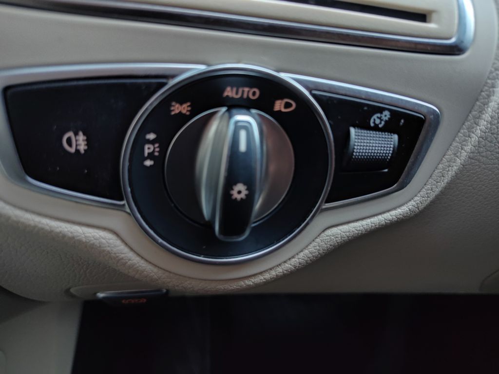 Used Car 2019 Mercedes-benz C-class  C 300 For Sale Under $25,000 In Austin, Texas