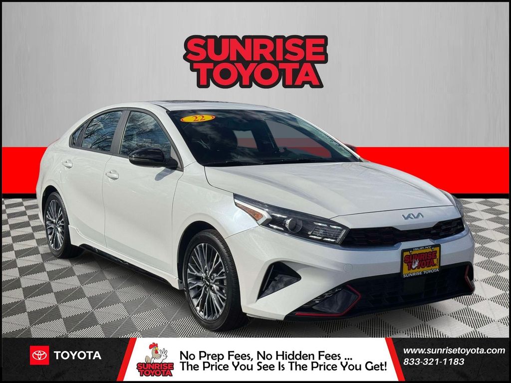 2022 Kia FORTE GT-Line