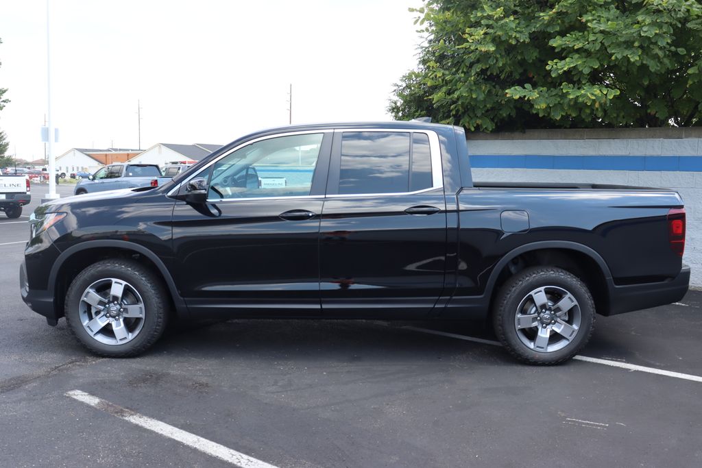 Thumbnail: 2025 Honda Ridgeline - 2