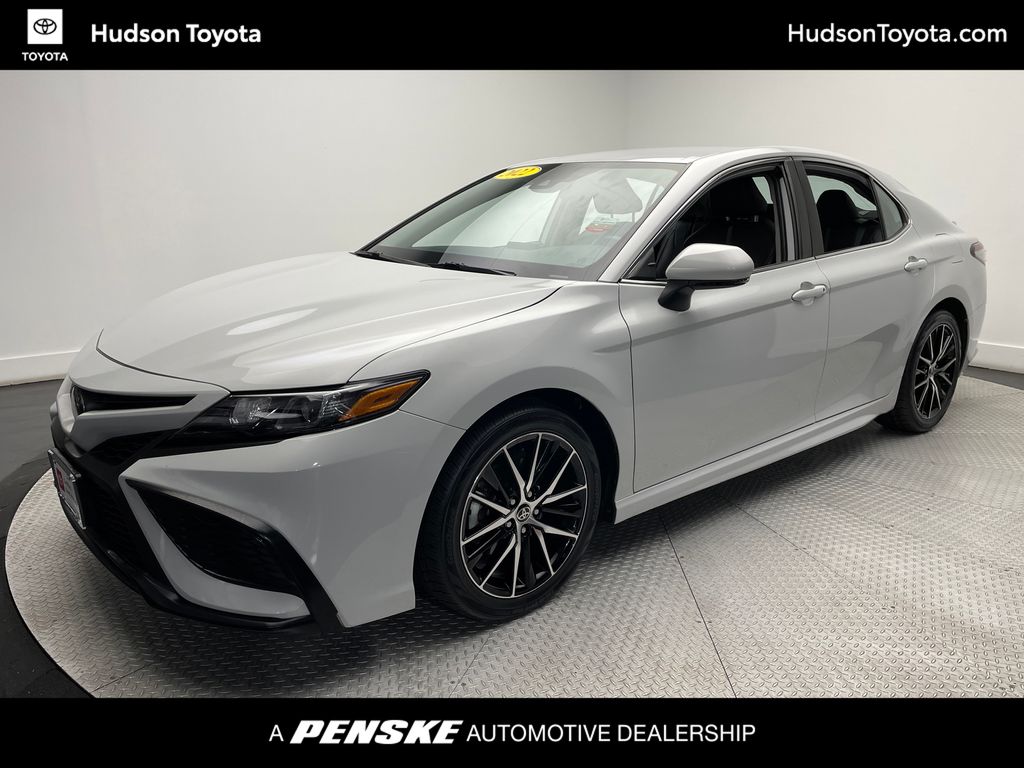 2022 Toyota Camry SE -
                Jersey City, NJ