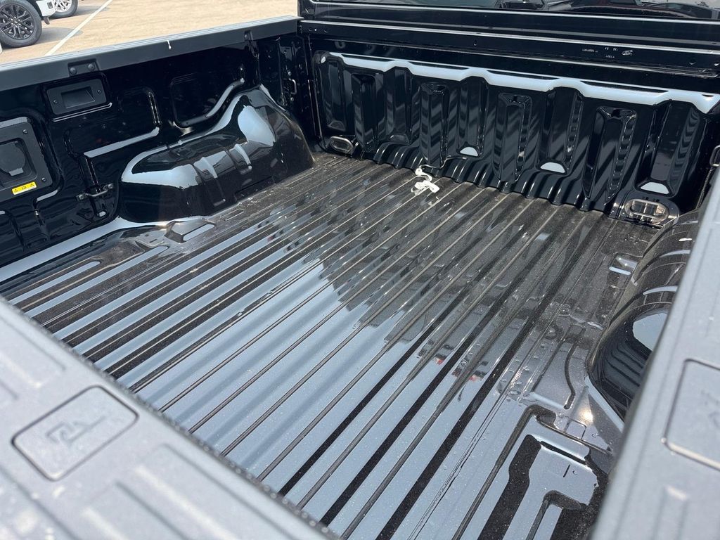 New 2026 Shadow Black Ford XLT image 6