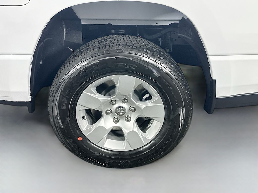 New 2025 White Ram Big Horn image 17