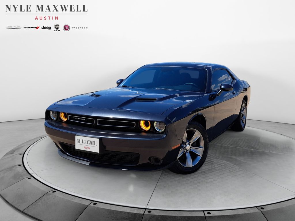 Used Car 2016 Dodge Challenger  Sxt For Sale Under $20,000 In Austin, Texas
