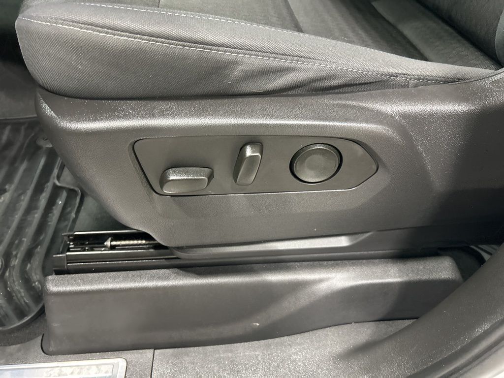 used 2024 GMC Sierra 1500 car, priced at $37,782