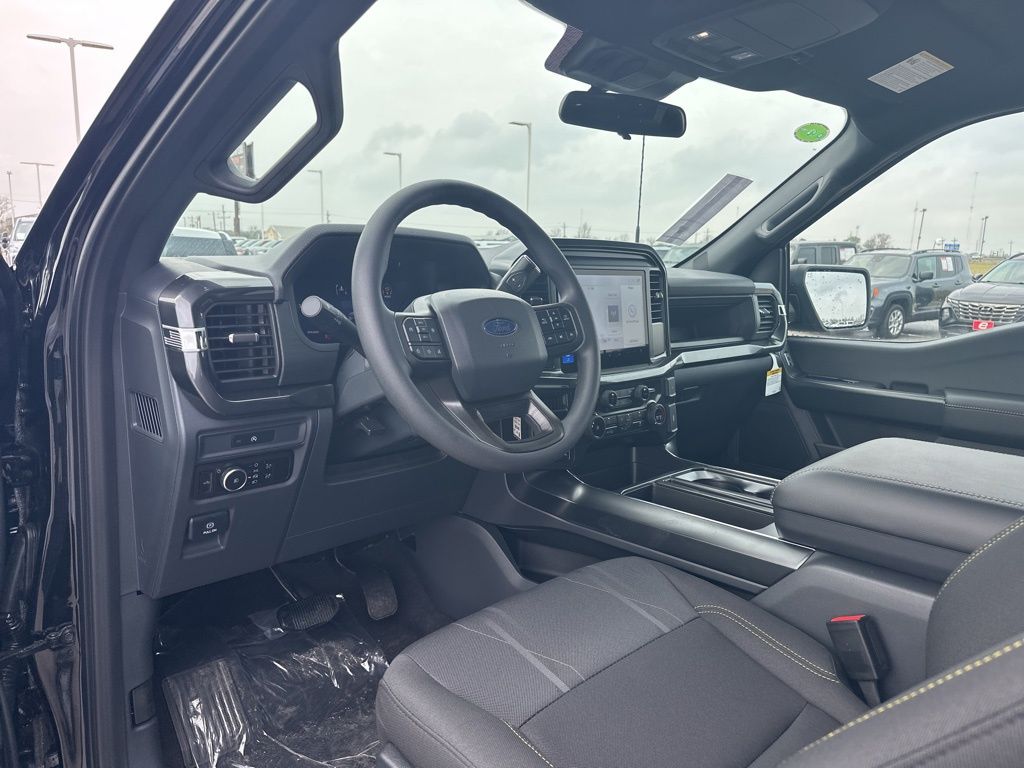 2025 Ford F-150 STX - 10