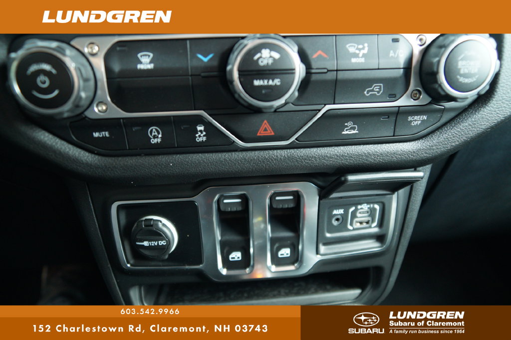 Used 2025 Jeep Wrangler SUV