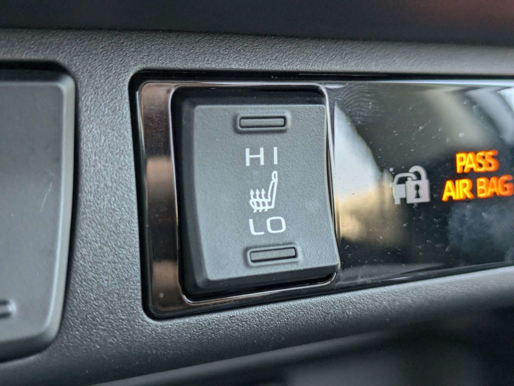 Used 2025 Toyota RAV4 SUV