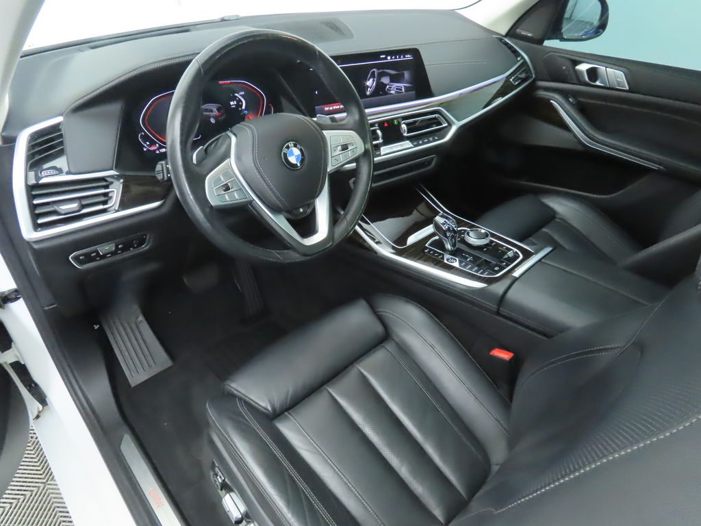 Thumbnail: 2020 BMW X7 - 9