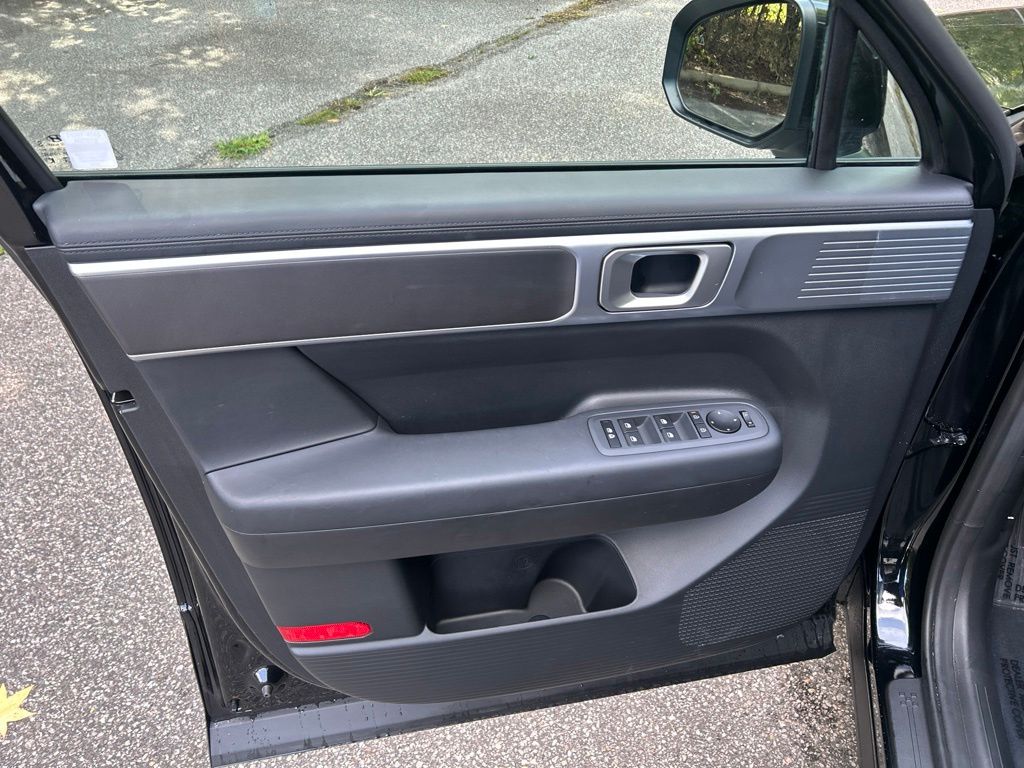Certified Used 2026 Black Hyundai SE image 14
