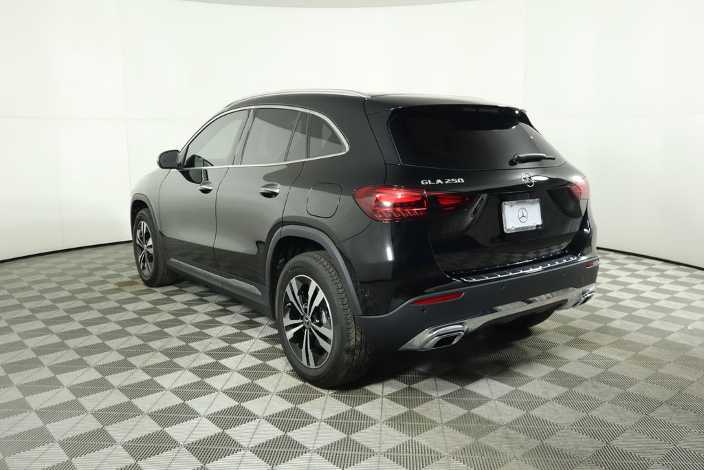 2025 Mercedes-Benz GLA 250 7