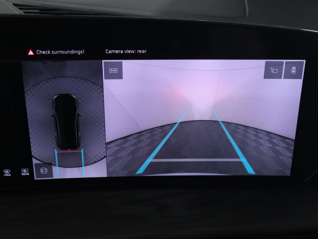 Thumbnail: 2025 Audi Q5 - 17