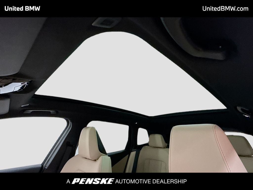 Thumbnail: 2026 BMW X3 - 12