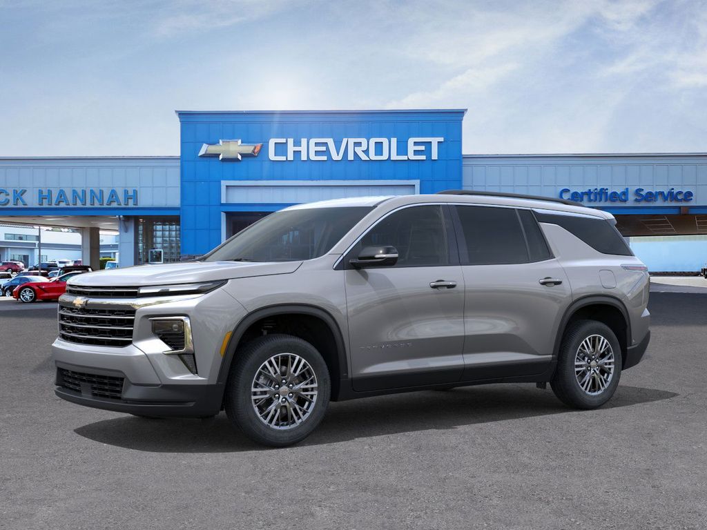 2025 Chevrolet Traverse LT