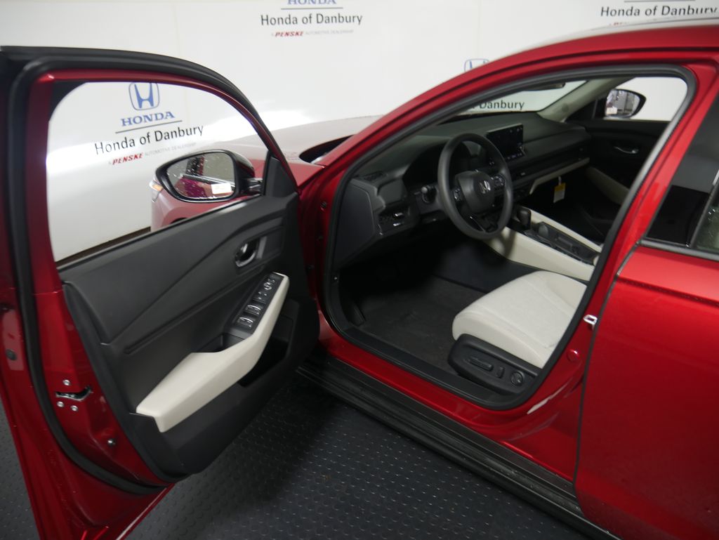 Thumbnail: 2025 Honda Accord - 10