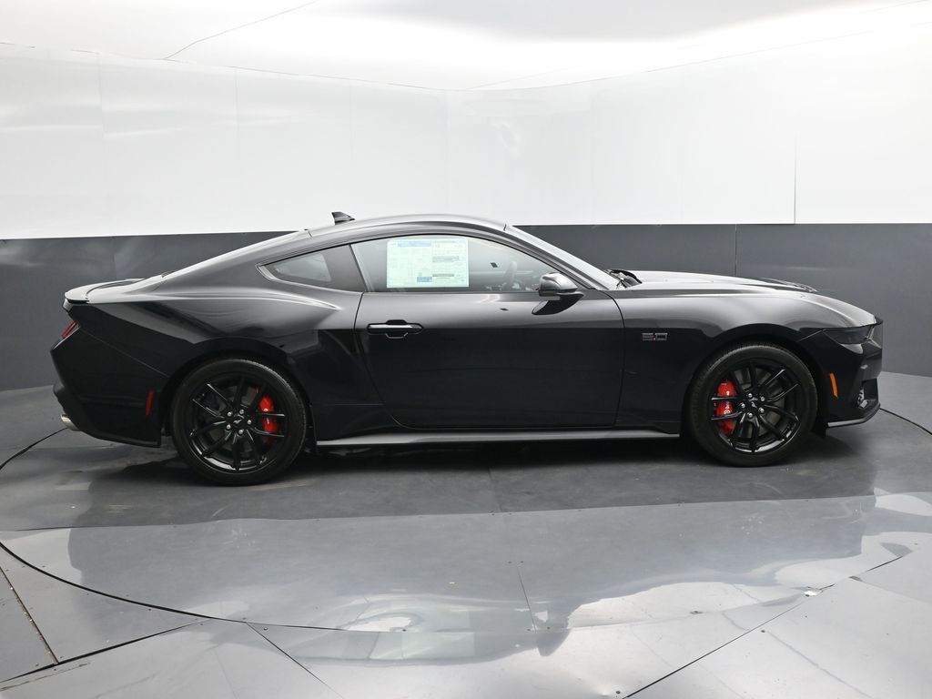 2025 Ford Mustang GT Premium Fastback
