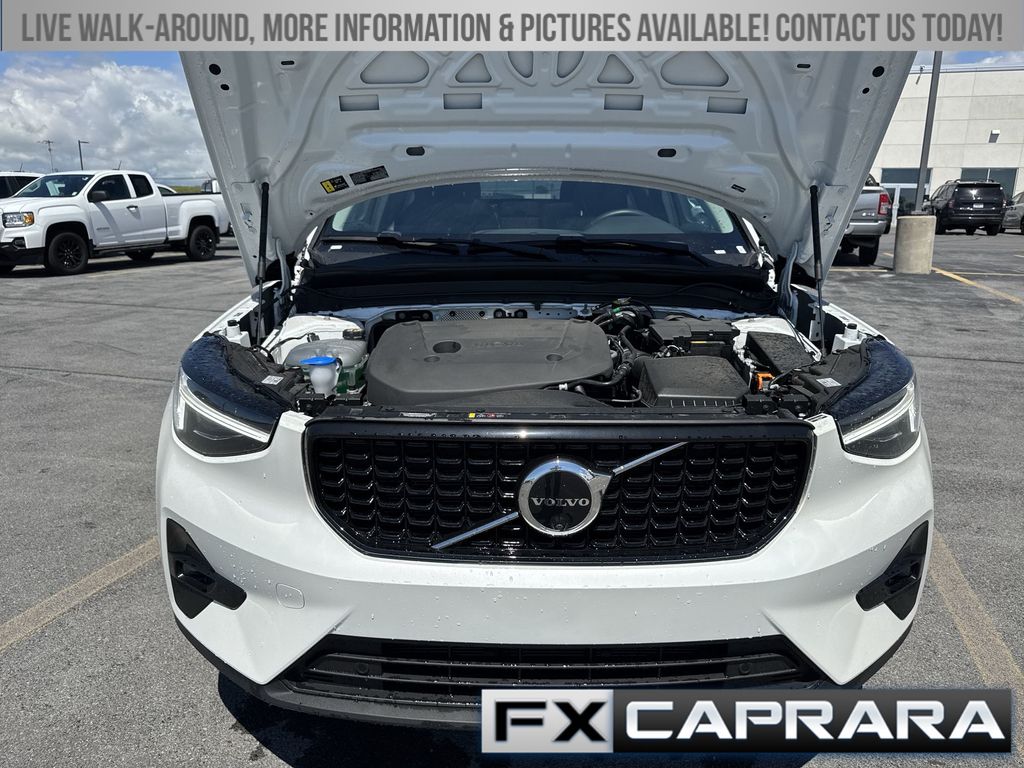 Used 2026 Volvo XC40 SUV