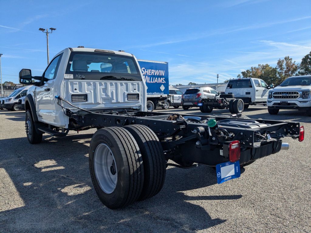2025 Ford F-600 Chassis XL