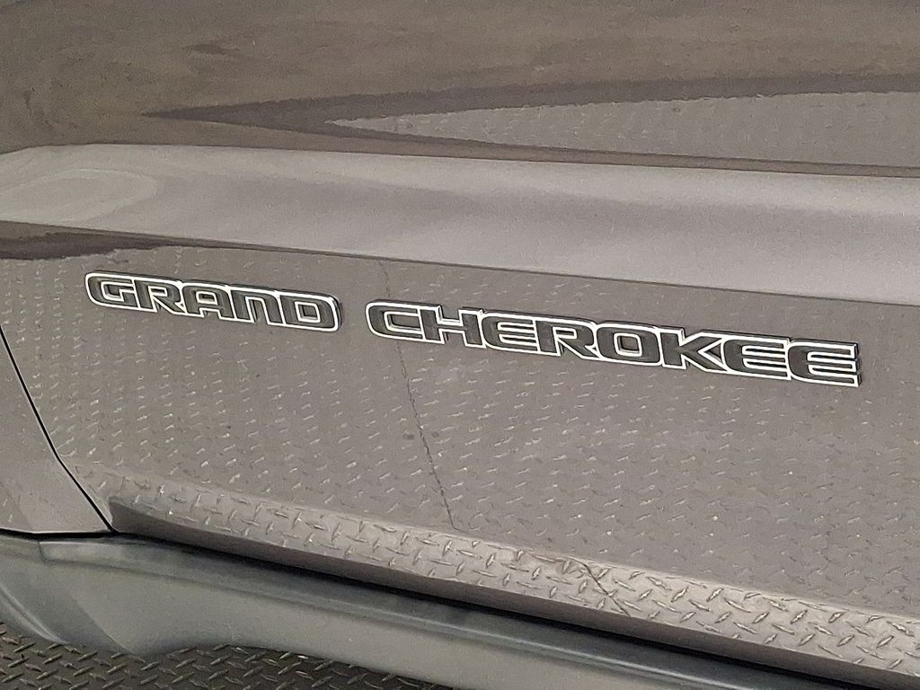 Thumbnail: 2019 Jeep Grand Cherokee - 30