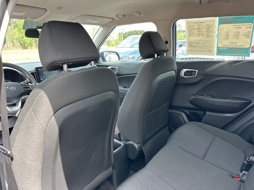 2022 Intense Blue Hyundai Venue SE FWD SUV