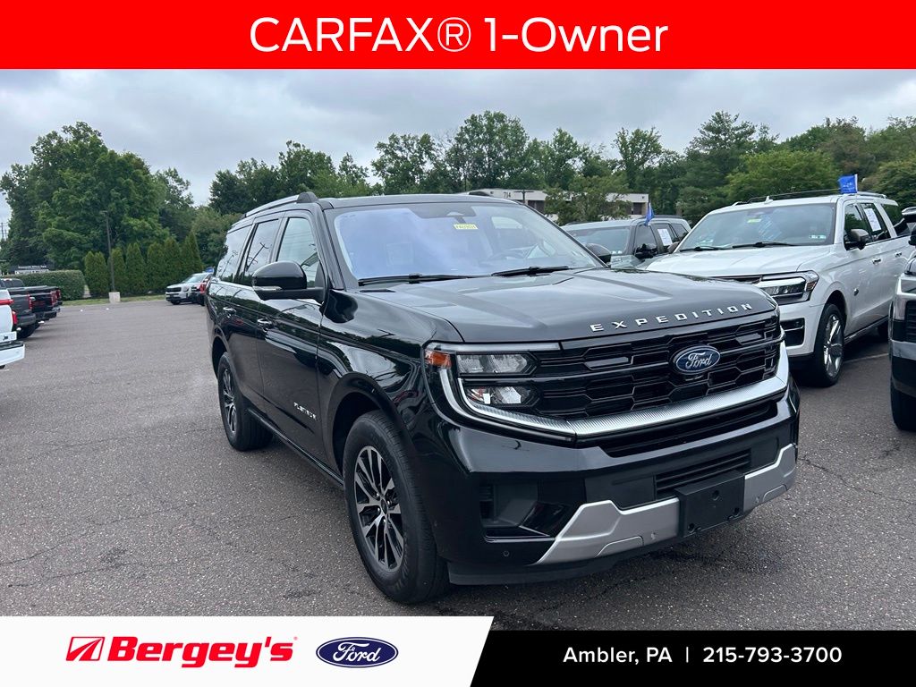 Black Metallic 2025 Ford Expedition SUV / Crossover Four-Wheel Drive Automatic
