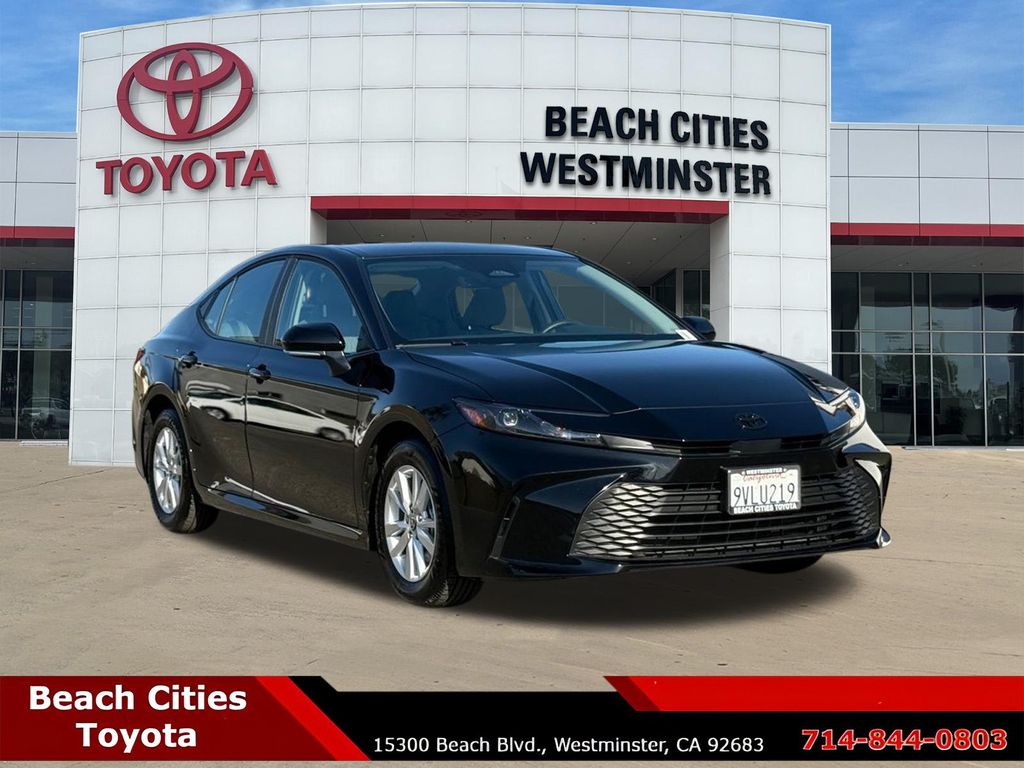 Midnight Black Metallic 2025 Toyota Camry LE FWD Sedan Front-Wheel Drive Continuously Variable Transmission