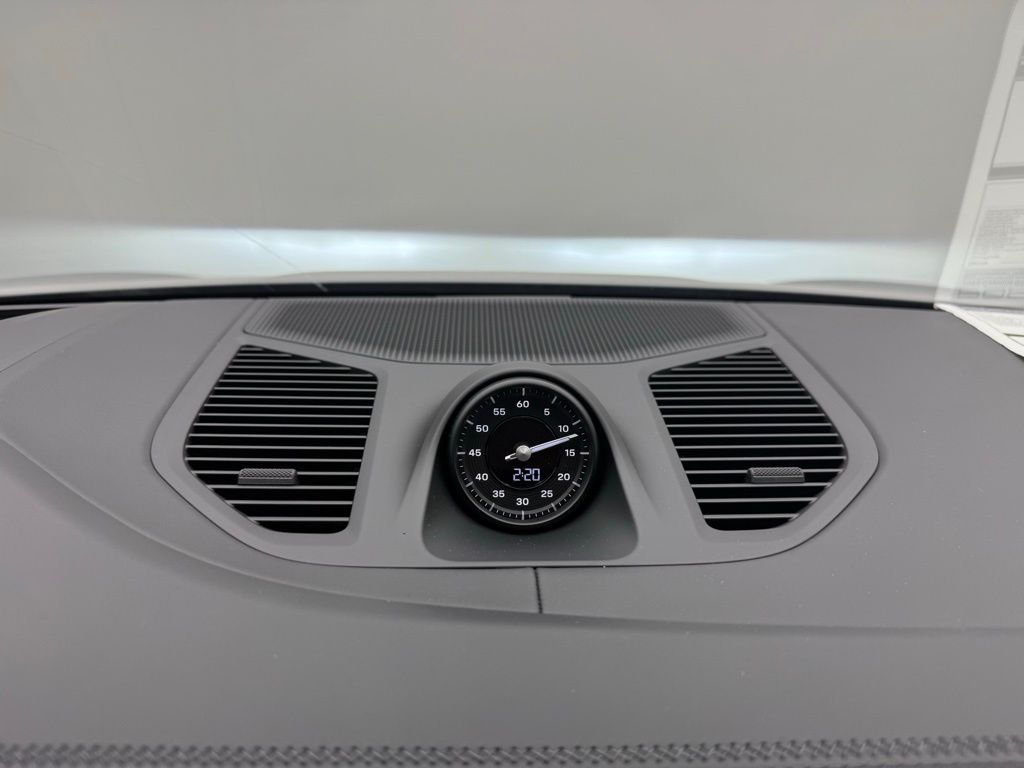 Thumbnail: 2026 Porsche  - 16