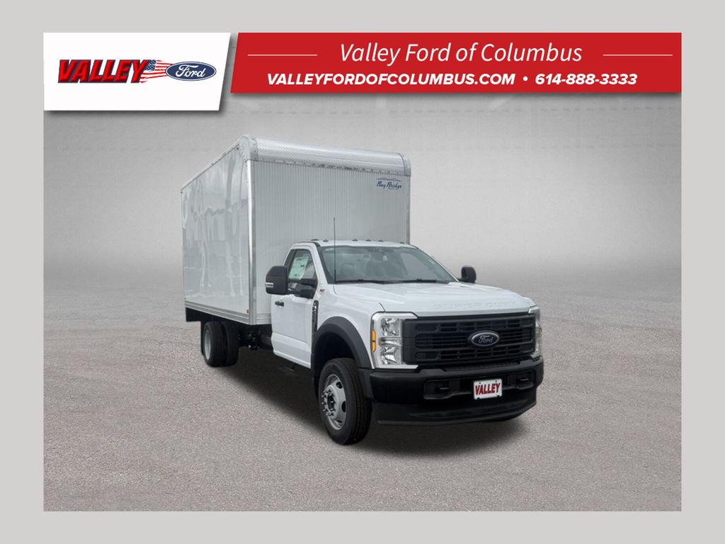 Oxford White 2027 Ford E-Series Chassis Pickup Truck Rear-Wheel Drive 6-Speed Automatic