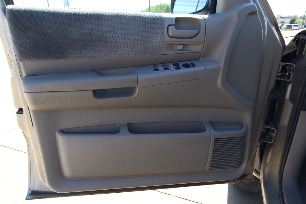 Used 2004 Dodge Dakota Truck