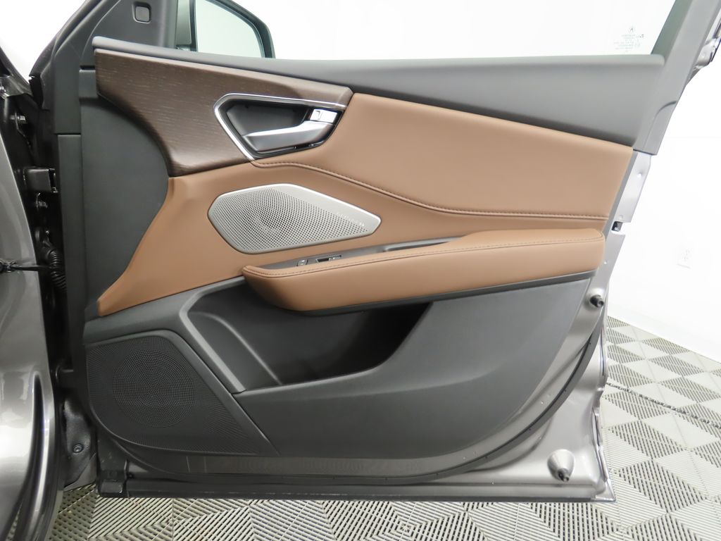 Thumbnail: 2026 Acura RDX - 25