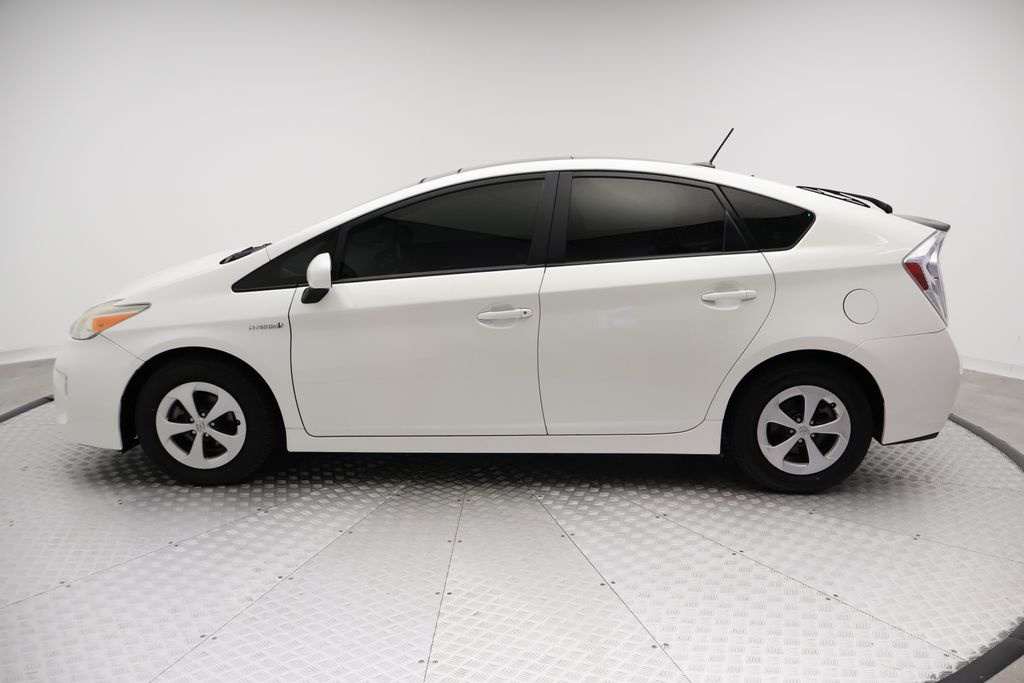 Thumbnail: 2013 Toyota Prius - 12