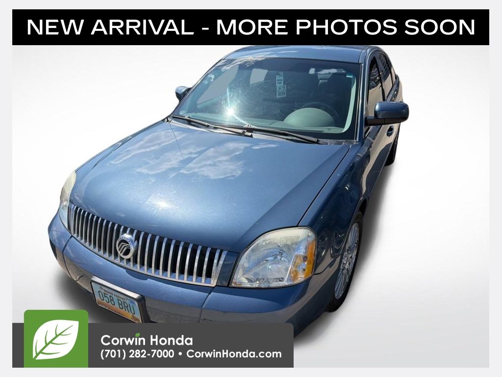 Blue 2005 Mercury Montego Premier Sedan Front-Wheel Drive 6-Speed Automatic