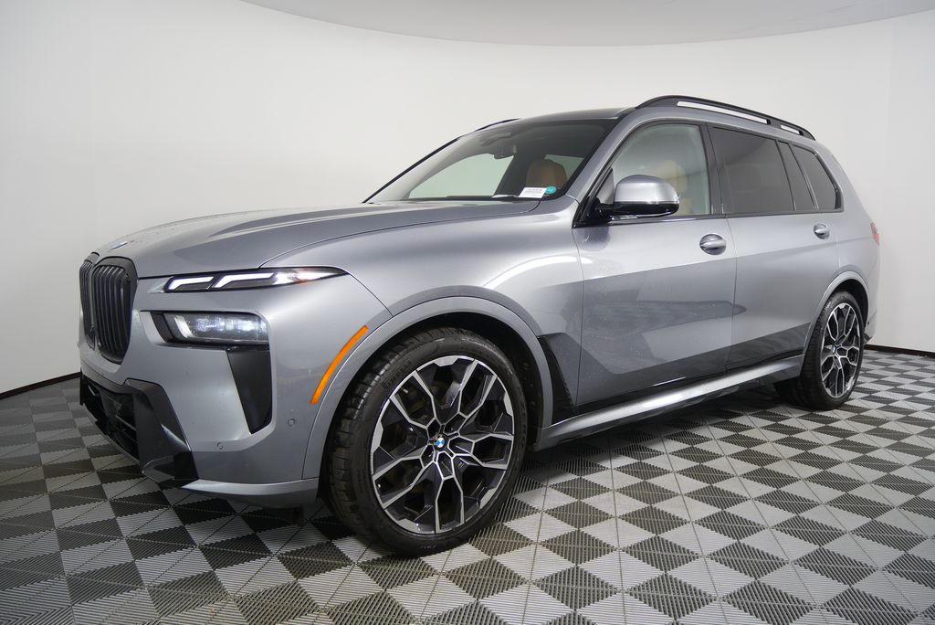 Thumbnail: 2024 BMW X7 - 7