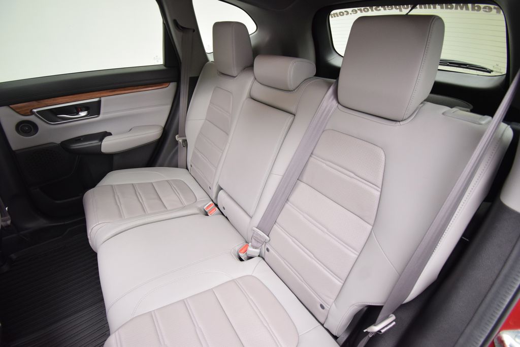 used 2021 Honda CR-V car, priced at $25,000