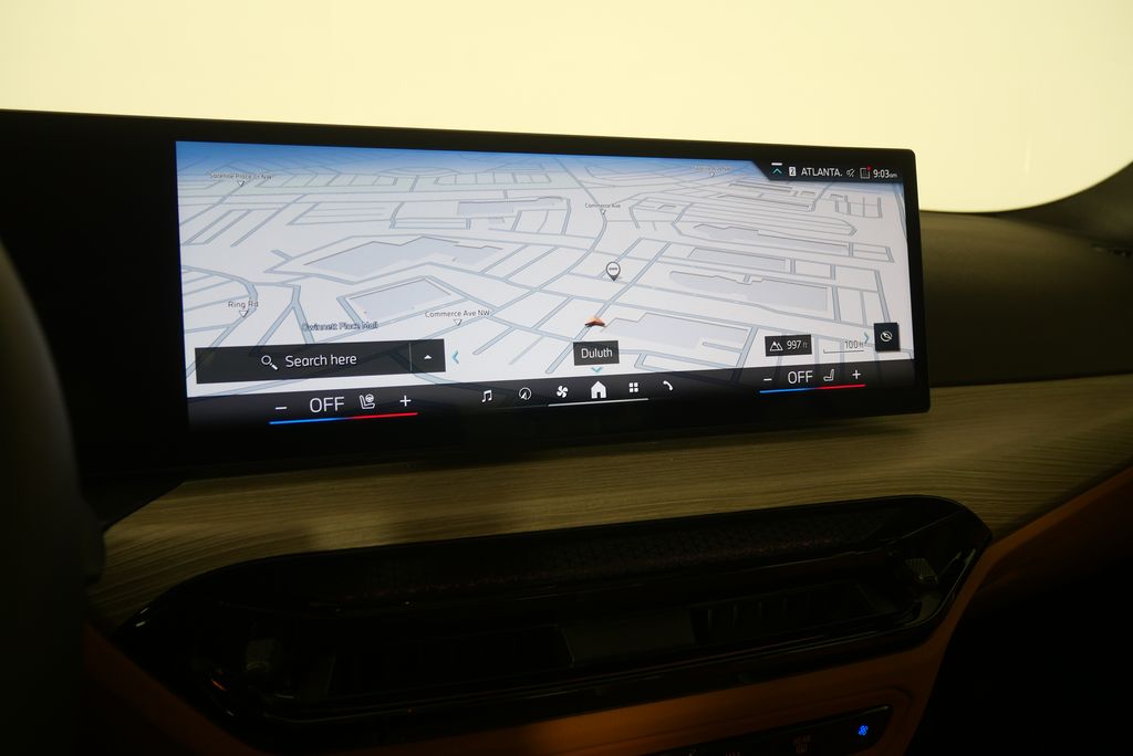 Thumbnail: 2025 BMW 3 Series - 26