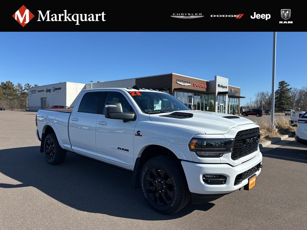 2024 RAM 3500 Limited Crew Cab 4WD