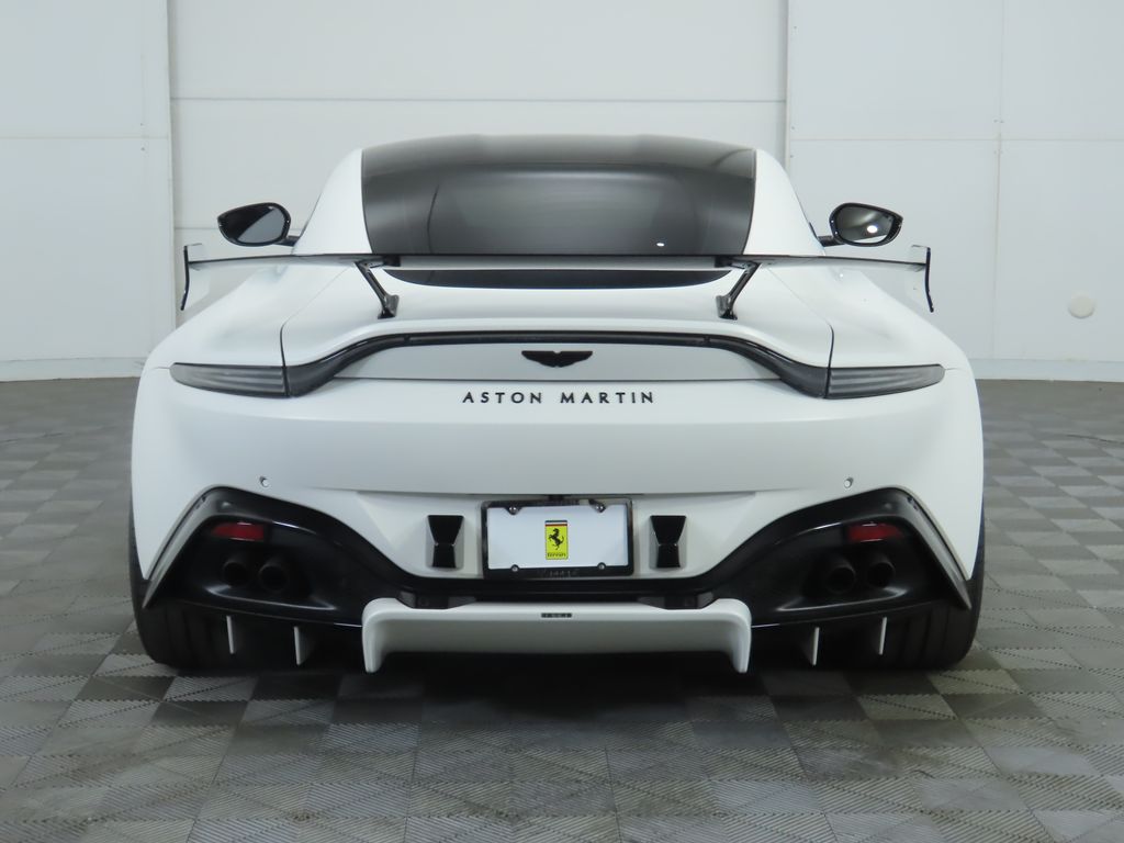2023 Aston Martin Vantage F1 Edition 6