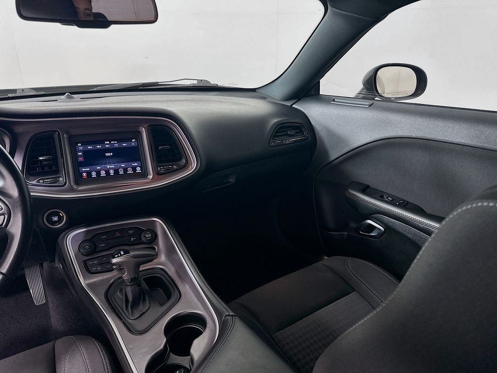 Thumbnail: 2019 Dodge Challenger - 22