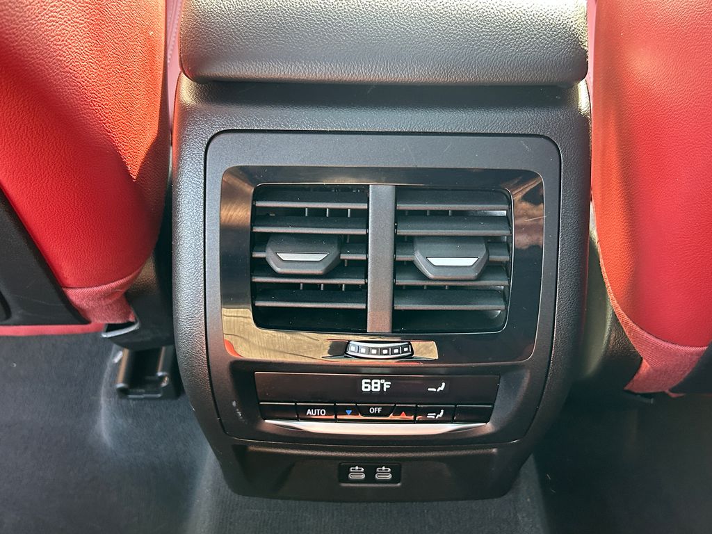 Thumbnail: 2023 BMW X3 - 32