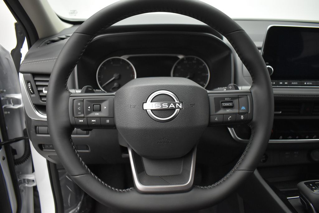 Thumbnail: 2026 Nissan Rogue - 16