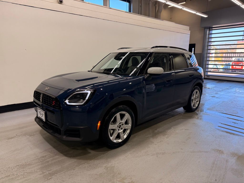 Thumbnail: 2025 MINI Cooper Countryman - 1