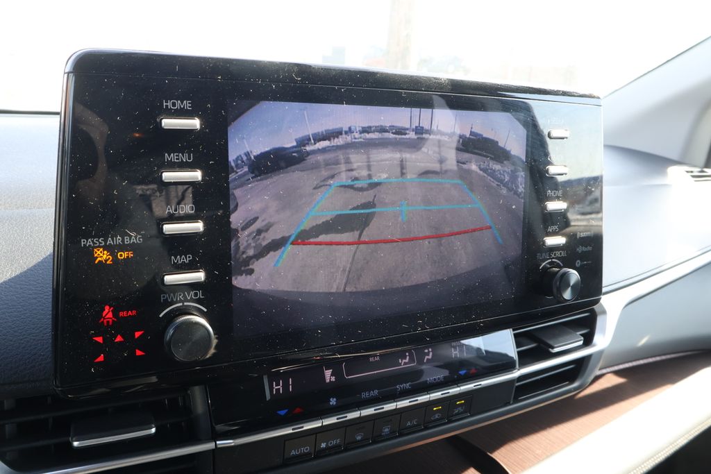 Thumbnail: 2024 Toyota Sienna - 22