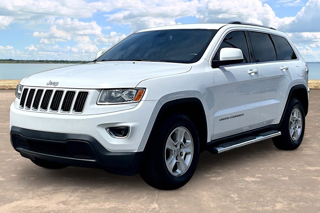 Bright White Clearcoat 2015 Jeep Grand Cherokee SUV / Crossover 4X2 8-Speed Automatic