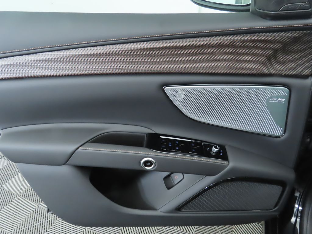 Thumbnail: 2025 Maserati Grecale - 25